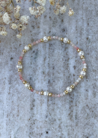 Bransoletka na gumce kamienie naturalne Opal i perła naturalna