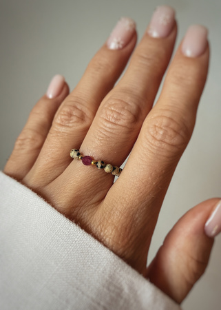 Pierścionek elastyczny kamienie naturalne Jaspis Dalmatyński, Turmalin