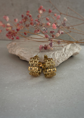 3 cm gold-plated, faceted hoop earrings