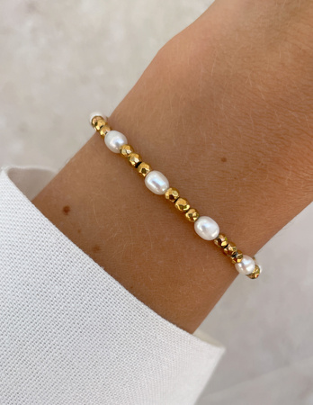 Bransoletka na gumce z hematytu z perłami Bella - dobrobyt, bezpieczeństwo, ochrona