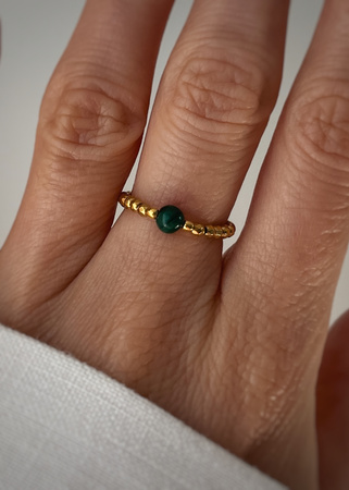 Pierścionek elastyczny hematyt, malachit - odwaga, sukces, pieniądze, dobrobyt