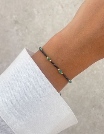 Bransoletka na nici z czarnym turmalinem i turkusem - ochrona, relacje, kreatywność