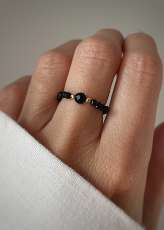Pierścionek elastyczny czarny turmalin ochrona