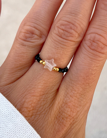 Elastic ring with natural lapis lazuli stones and pearl