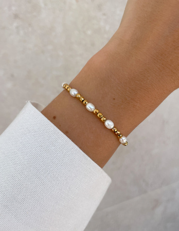 Bransoletka na gumce z hematytu z perłami Bella - dobrobyt, bezpieczeństwo, ochrona