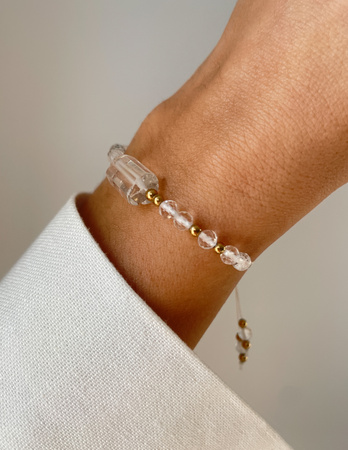 Bransoletka na nici z kryształem górskim - intuicja, koncentracja, oczyszczenie