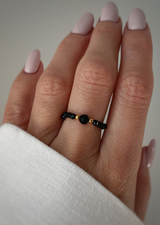 Pierścionek elastyczny czarny turmalin ochrona