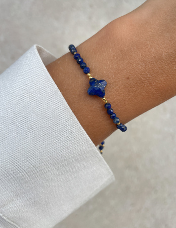 Bransoletka na nici z lapisu lazuli z koniczyną - inspiracja, mądrość, prawda