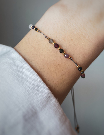 Bransoletka znak zodiaku Skorpion pozłacane kulki