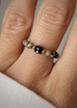 Pierścionek elastyczny czarny turmalin jaspis dalmatyński