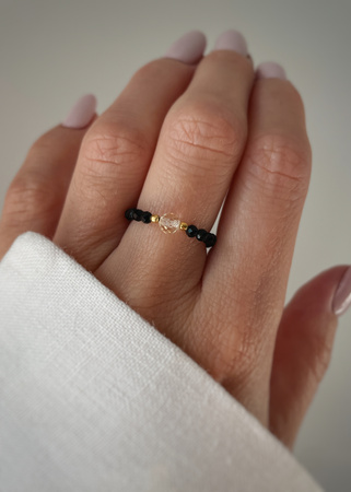 Pierścionek elastyczny czarny turmalin cytryn ochrona i dobrobyt