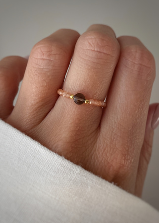 Pierścionek elastyczny kwarc dymny kamień słoneczny