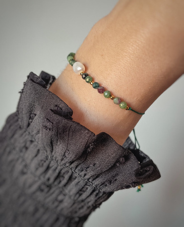 Bransoletka kamienie naturalne zoisyt z rubinem perła nić jedwabna