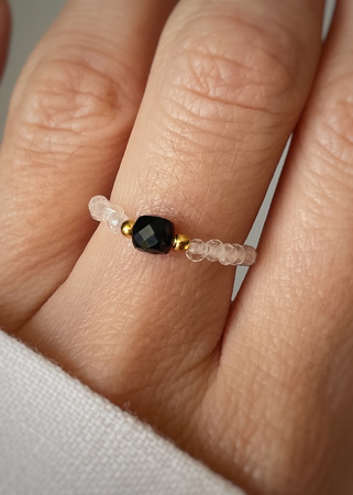 Pierścionek elastyczny czarny turmalin kryształ górski