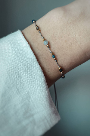 Bransoletka znak zodiaku Strzelec pozlacane kulki