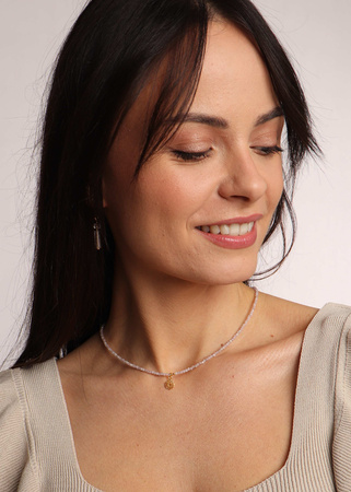 Naszyjnik z kamieni naturalnych Kunzyt z zawieszką