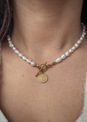 Natural Pearl Necklace "Nadia" Gold-plated with a pendant