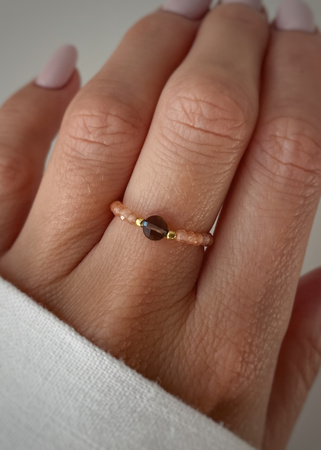 Pierścionek elastyczny kwarc dymny kamień słoneczny