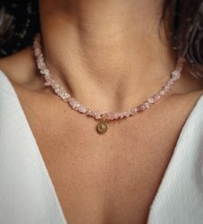 Necklace made of natural stones rose quartz, gold-plated pendant