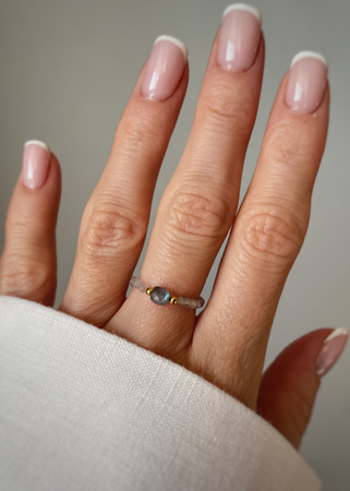 Pierścionek elastyczny labradoryt