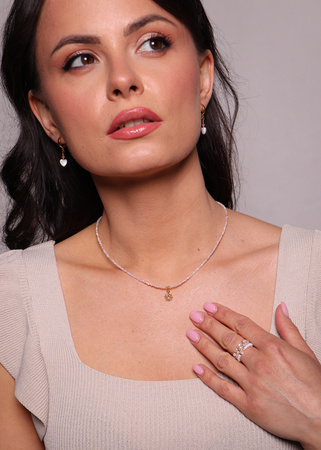 Naszyjnik opal z zawieszką