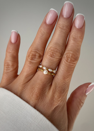 Set of Three Elastic Natural Stone Rings - Champagne Cubic Zirconia and Rhodonite