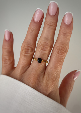 Pierścionek elastyczny hematyt, czarny turmalin - sukces, odwaga, ochrona, dobrobyt