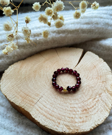 Pierścionek elastyczny granat kulka pozłacana