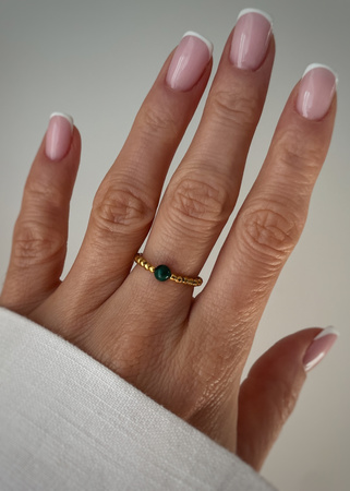 Pierścionek elastyczny hematyt, malachit - odwaga, sukces, pieniądze, dobrobyt