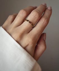 Tiger's eye elastic ring with natural stones
