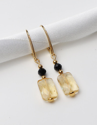 3 cm gold-plated, faceted hoop earrings