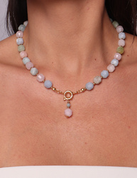 Necklace made of natural spinel stones