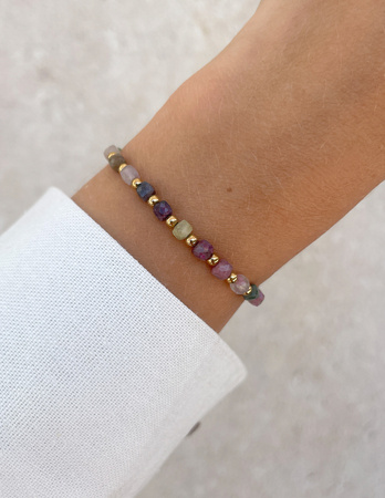 Bransoletka na gumce z mixu turmalinów z hematytem - ochrona, obfitość, witalność, relacje