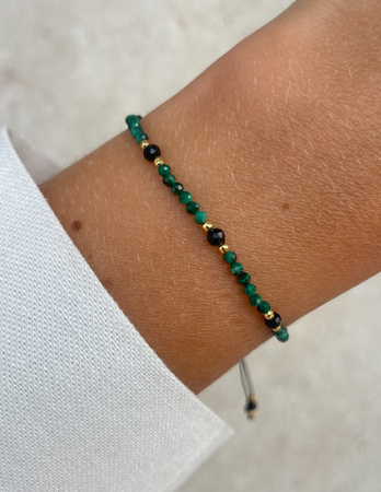 Bransoletka na nici z czarnym turmalinem i malachitem - ochrona, odwaga, determinacja
