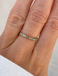 Elastic ring with natural lapis lazuli stones and pearl