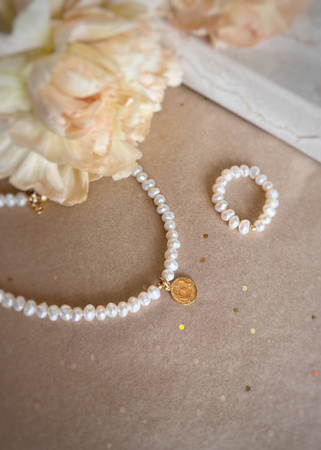 Naszyjnik perły naturalne Lea Pozłacany z zawieszką