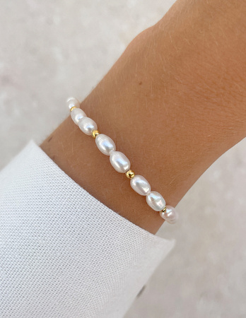 Bransoletka na gumce z perłami Bella z hematytem - bogactwo, odrodzenie, radość