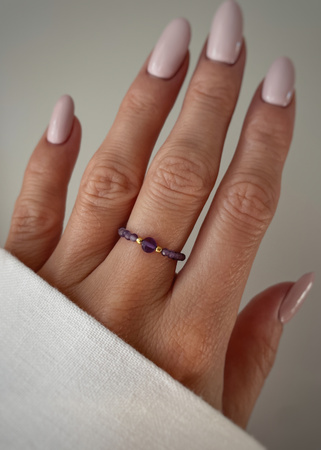 Pierścionek elastyczny ametyst