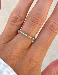 Elastic ring with natural lapis lazuli stones and pearl