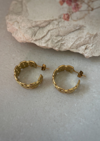 3 cm gold-plated, faceted hoop earrings