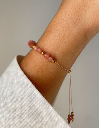 Bransoletka na nici z rodochrozytem - miłość, radość