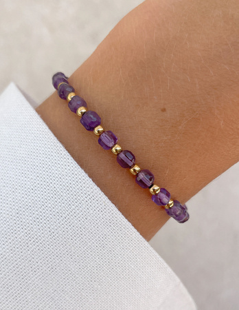 Bransoletka na gumce z ametystu z hematytem - ochrona, koncentracja, sukces
