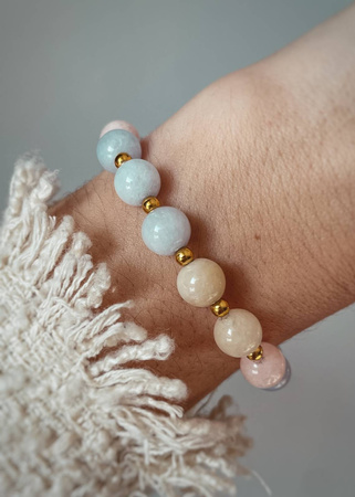 Bransoletka na gumce z Jadeitów