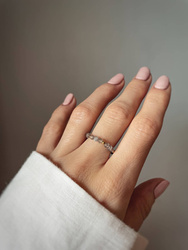 Elastic ring with natural stones, labradorite