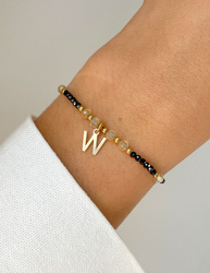 Bransoletka na nici z czarnym turmalinem, cytrynem i literką