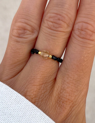 Elastic ring with natural lapis lazuli stones and pearl