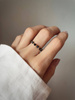 Elastic ring with natural black spinel stones