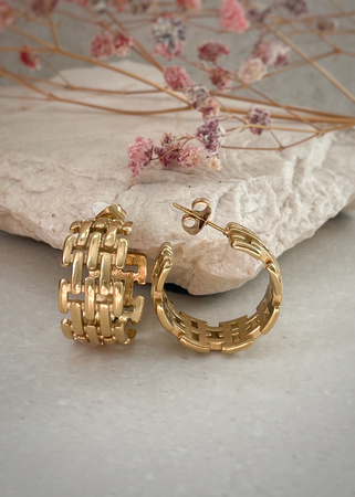 3 cm gold-plated, faceted hoop earrings